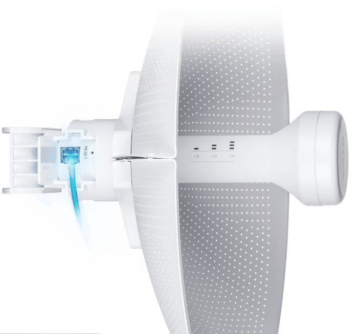 Simple installation with Power over Ethernet (PoE)